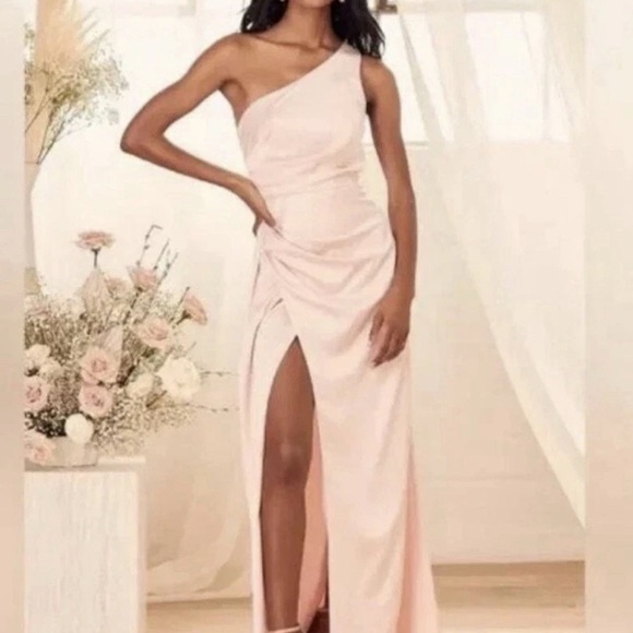 Lulus Dresses & Skirts - Lulus Dreaming of Elegance Blush Pink Satin One-Shoulder size 3X NWT